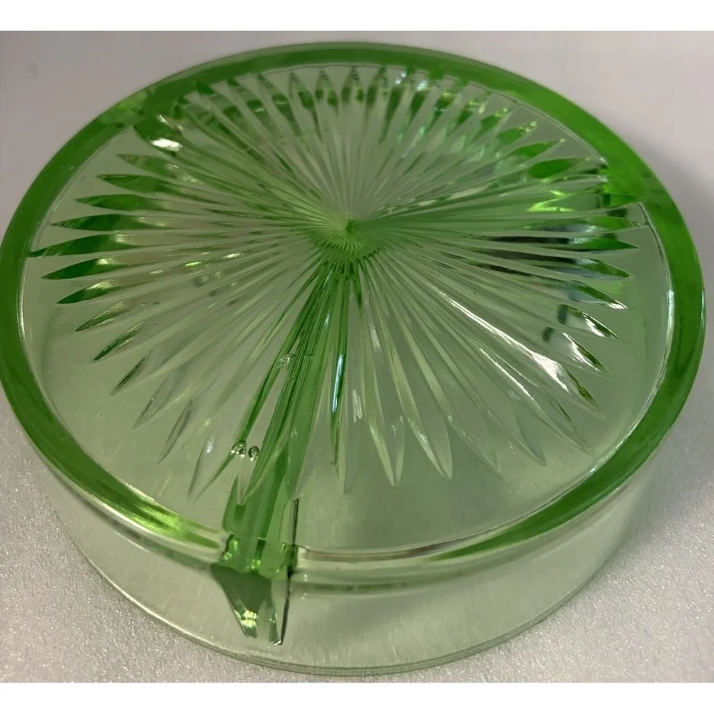 Uranium Glass 3 Compartment Relish Dish Green Depression Starburst UV Glow Vtg